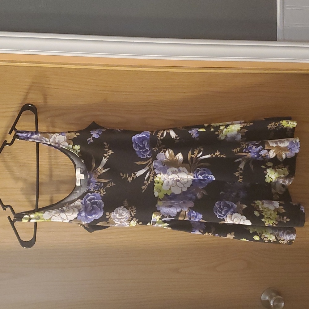 FINAL PRICE Love Fire Tank Top Floral Mini Dress; Size Small
